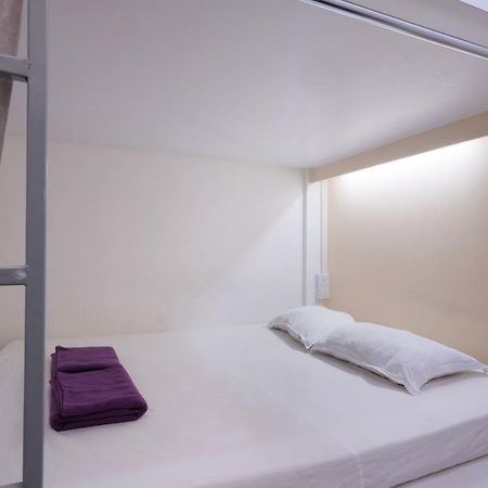 Pillow Talk Hostel シンガポール エクステリア 写真