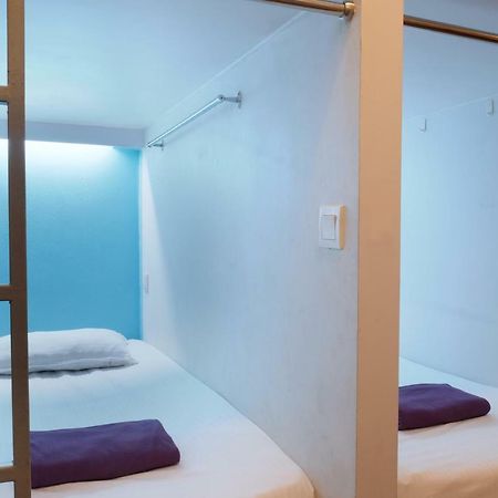 Pillow Talk Hostel シンガポール エクステリア 写真