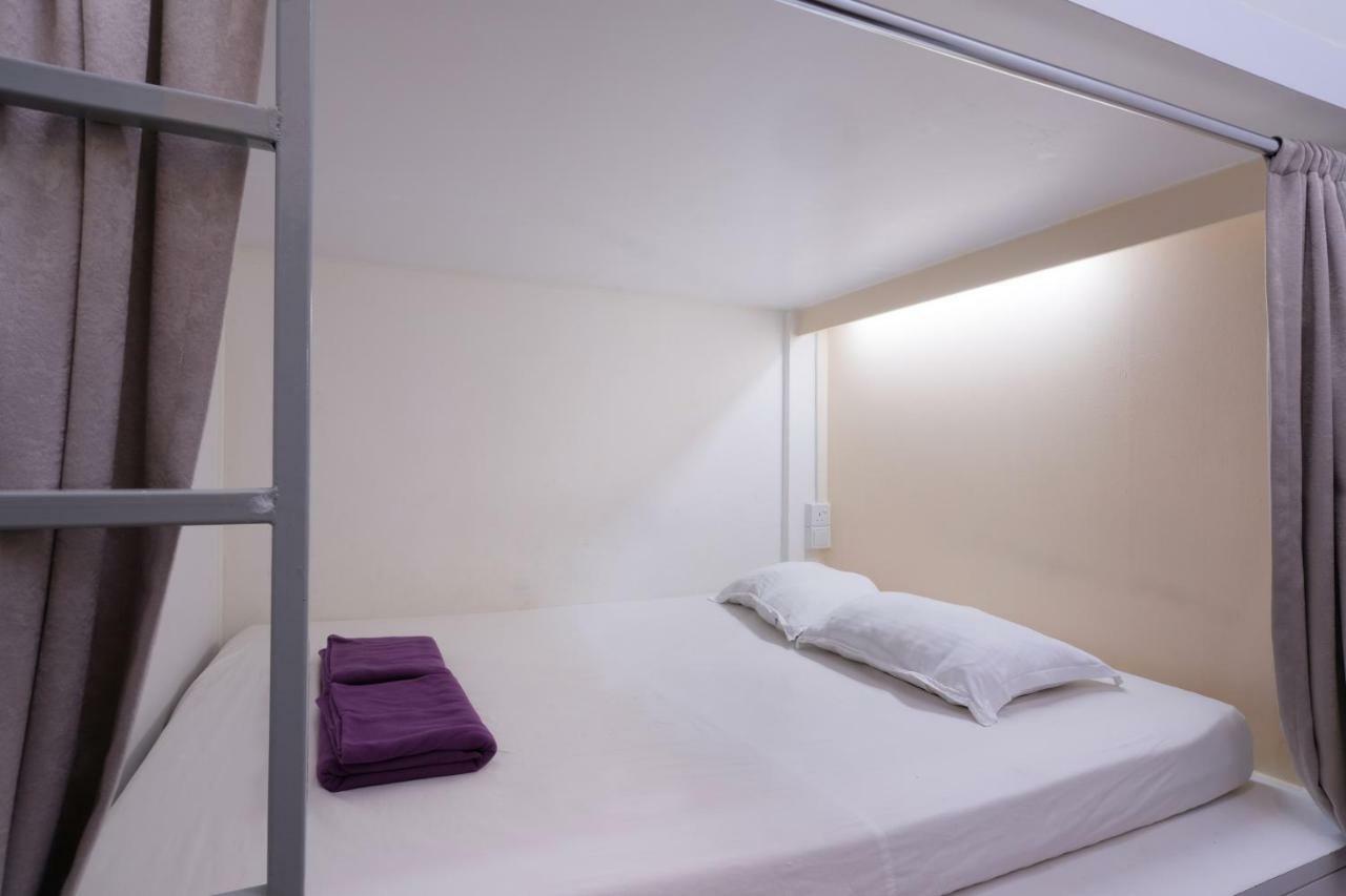 Pillow Talk Hostel シンガポール エクステリア 写真
