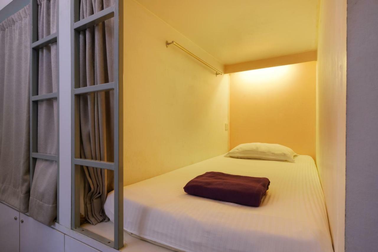 Pillow Talk Hostel シンガポール エクステリア 写真